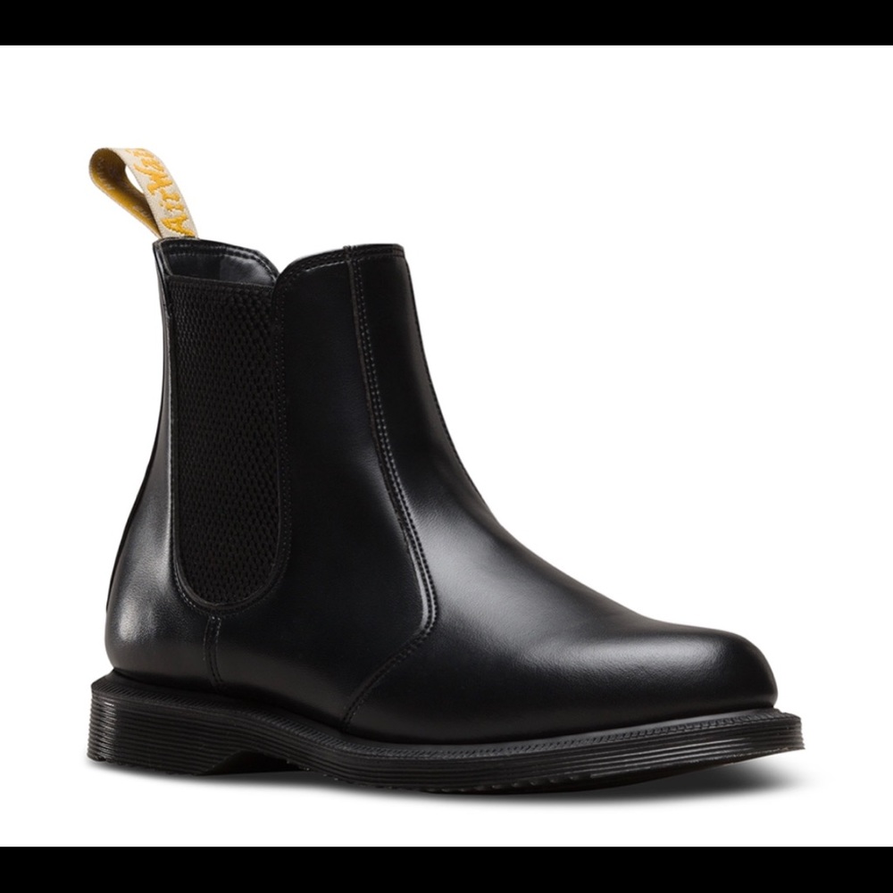 Doc Martens Vegan Flora Womens Size 9